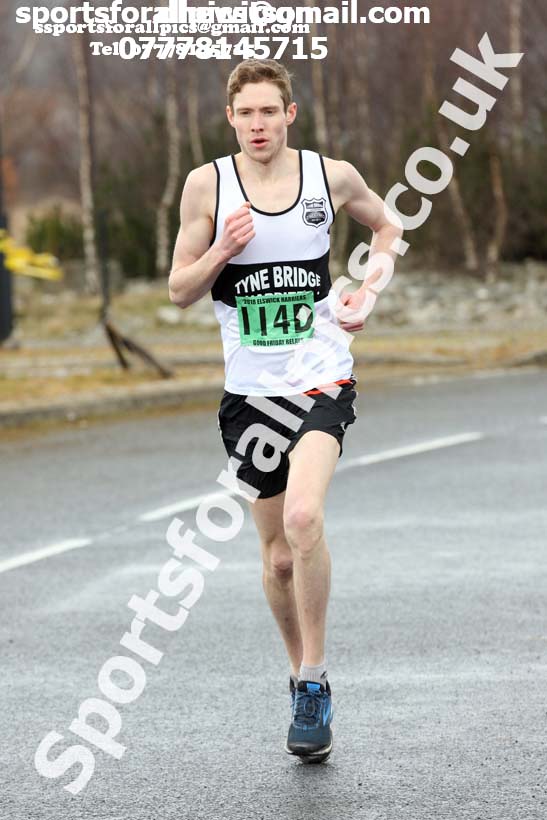 Senior mens Good Friday Elswick Harriers Relay, Newburn, Newcastle. Photo: David T. Hewitson/Sports for All Pics